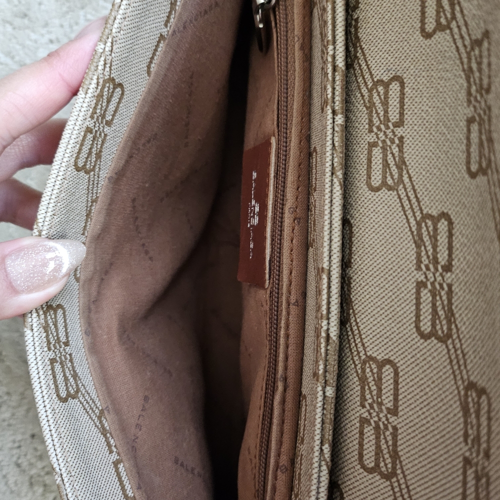 Vintage Logo Balenciaga Beige Shoulder Baguette Bag - Picture 13 of 16